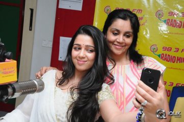 Pratighatana Team at Radio Mirchi
